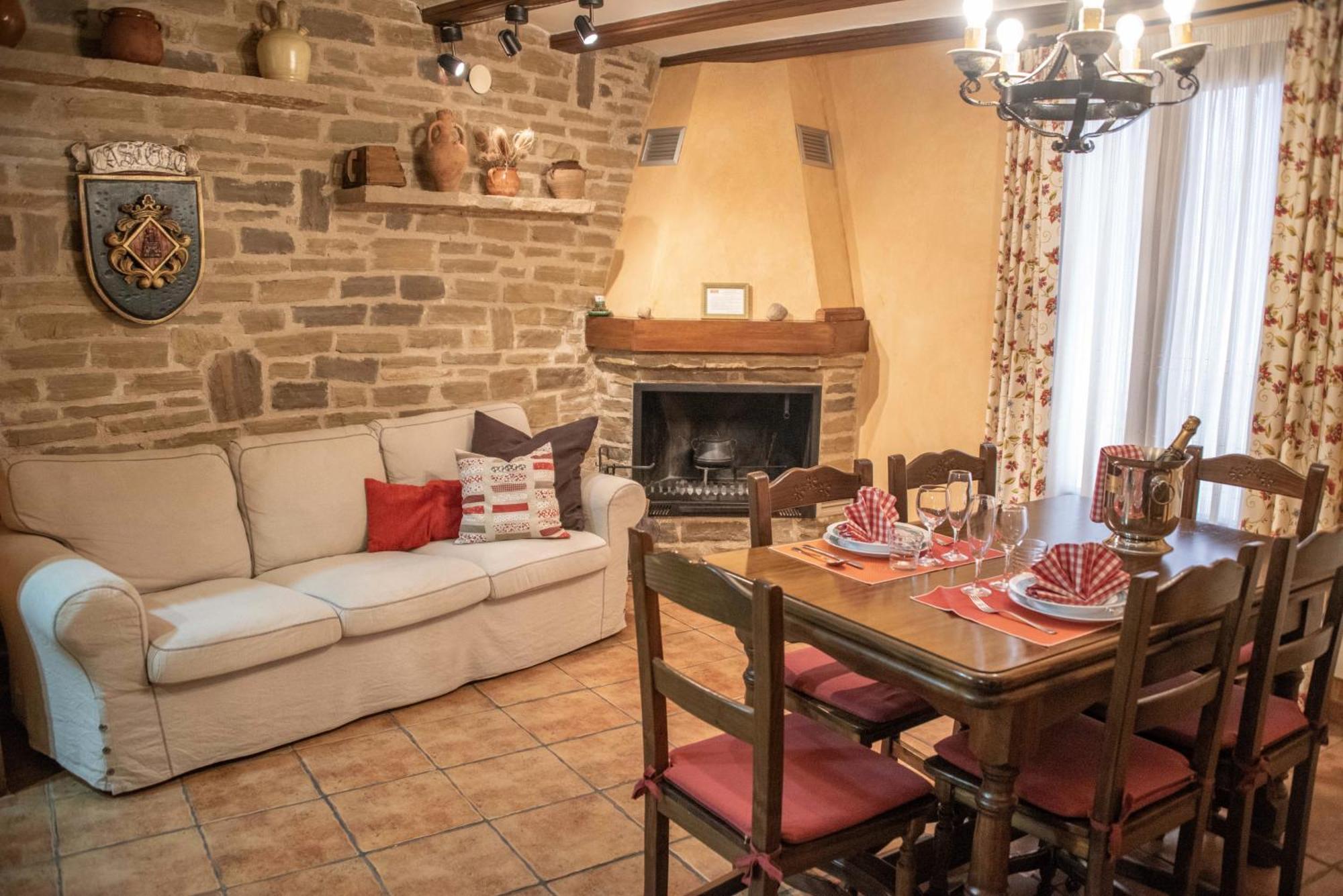 Casa Rural Nuri De Rei A Y B Todolella Экстерьер фото