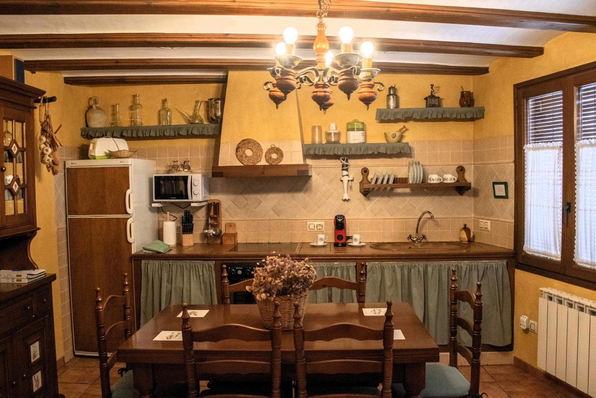Casa Rural Nuri De Rei A Y B Todolella Экстерьер фото